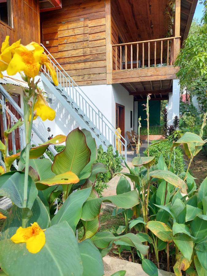 Om Home สีหนุวิลล์ ภายนอก รูปภาพ
